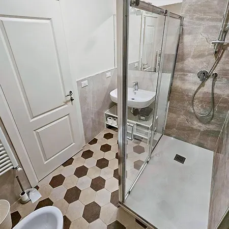 Eleganza E Convivialita In Centro, Vista Duomo Per Gruppi E Famiglie Appartement *