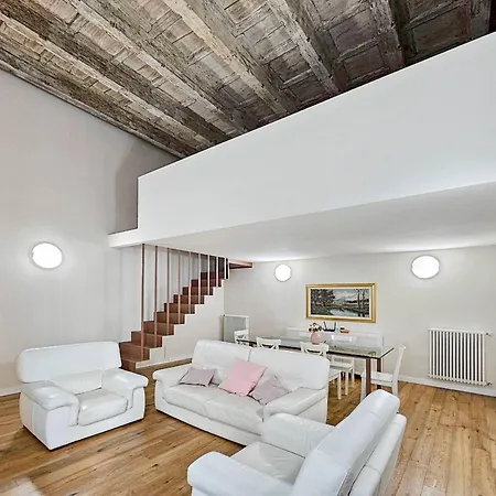 Eleganza E Convivialita In Centro, Vista Duomo Per Gruppi E Famiglie Apartman Firenze