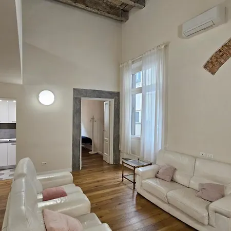 Eleganza E Convivialita In Centro, Vista Duomo Per Gruppi E Famiglie Appartement Florence